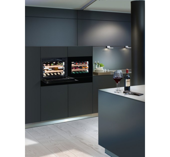 Вбудована винна шафа Liebherr WKEgb 582