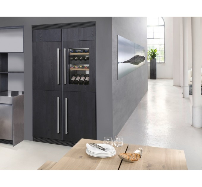 Вбудована винна шафа Liebherr EWTdf 1653