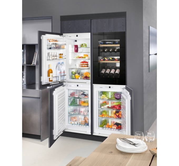 Вбудована винна шафа Liebherr EWTgb 1683