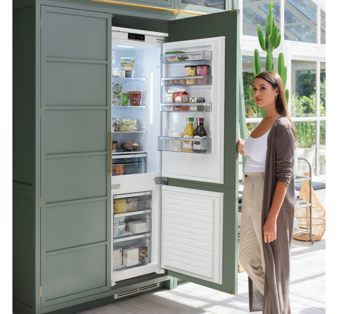 Вбудований холодильник Fabiano FBF 0256