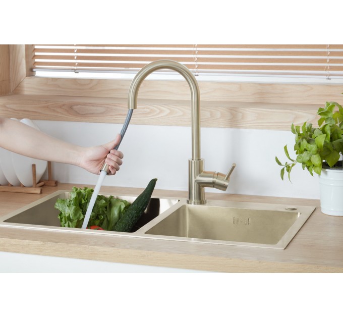 Смеситель кухонный Blue Water Lima Inox Шампанское золото