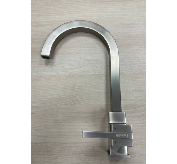 Смеситель кухонный Fabiano FKM 71 Inox