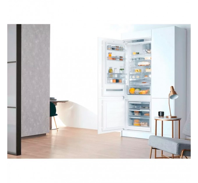 Вбудований холодильник Whirlpool SP40 802 EU