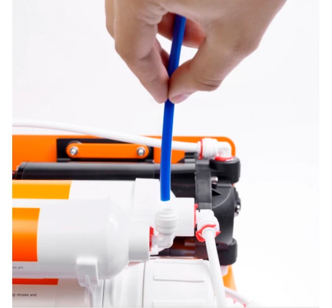 Фільтр зворотного осмосу Ecosoft Absolute з мінералізатором з помпою на станині