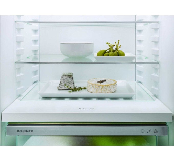 Вбудований однокамерний холодильник Liebherr IRBSd 5120 Plus