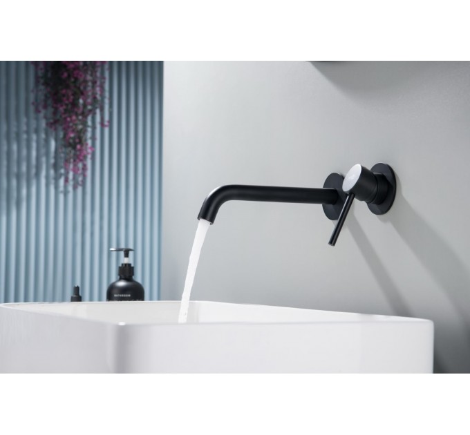 Змішувач для раковини Blue Water BOSTON BOS-BPU.110 Чорний матовий