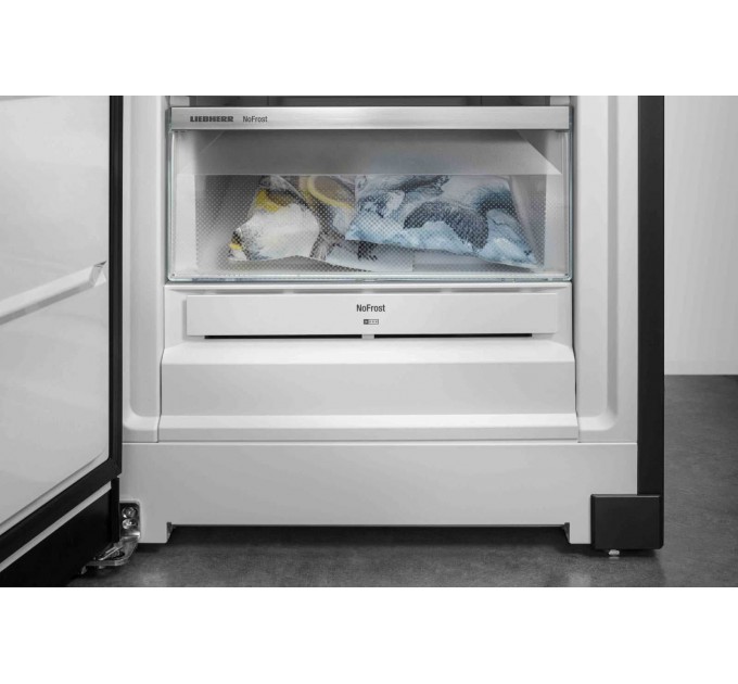 Морозильна камера Liebherr SFNbdd 5227 Plus
