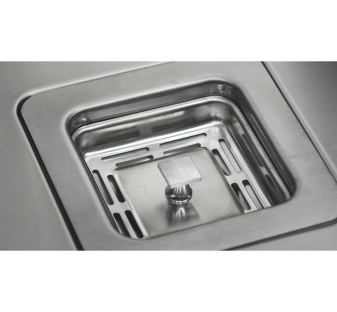 Кухонная мойка Fabiano Quadro 68 R10 (680x440) 1,20 мм